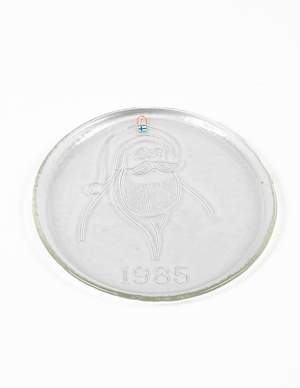 HUMPPILA vuosilautanen 1985, Joulupukki - Lautaset ja kulhot - 10105074549 - 1