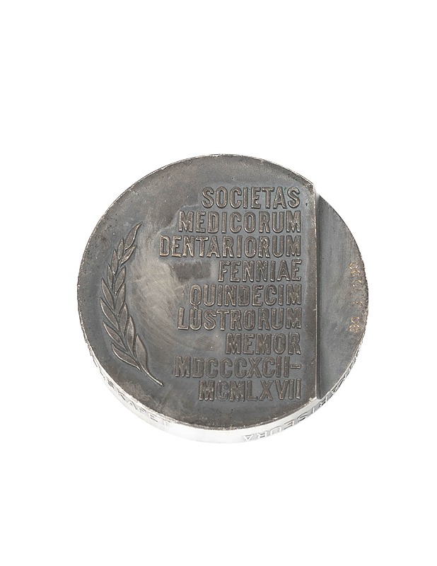 Suomen hammasl=C3=A4=C3=A4k=C3=A4riseura Sancta Apollonia - mitali - Koriste-esineet - 10105104171 - 0