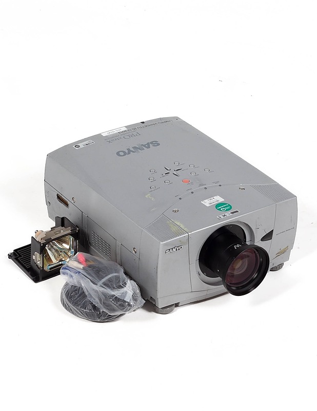 SANYO PLC-XP57L projektori - Muu elektroniikka - 10105136802 - 4