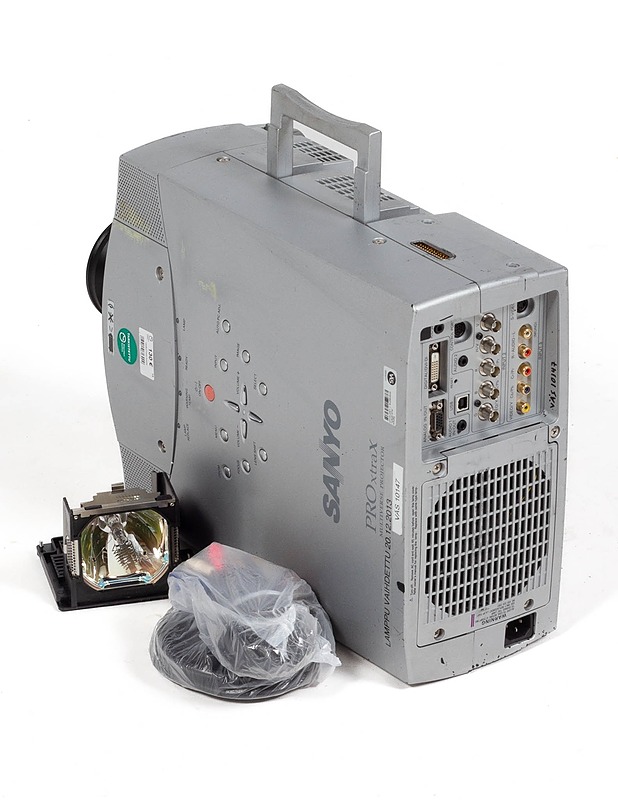 SANYO PLC-XP57L projektori - Muu elektroniikka - 10105136802 - 1