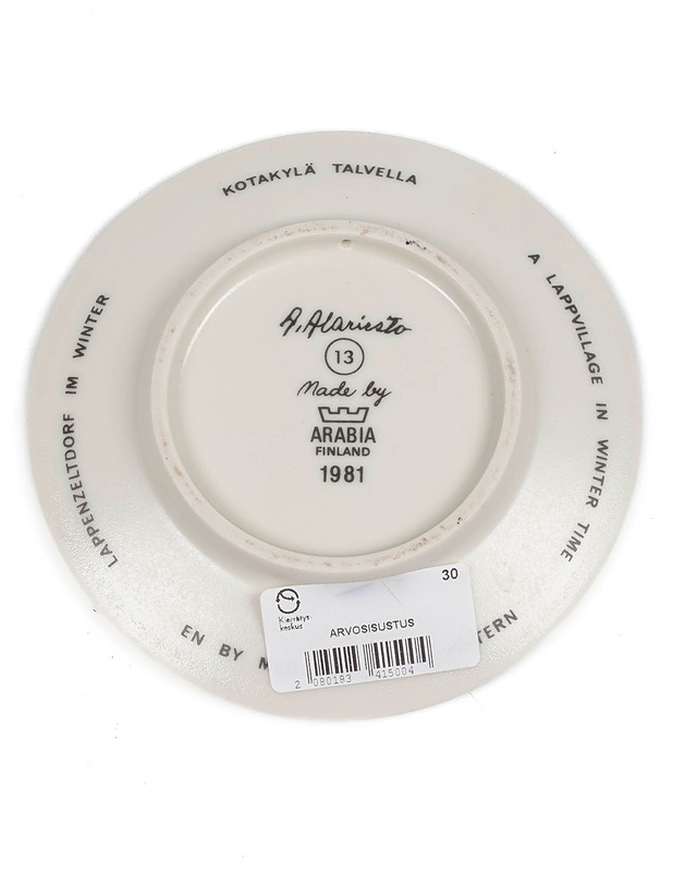 ARABIA Kotakyl=C3=A4 talvella sein=C3=A4lautanen - Designsuosikit - 10105188912 - 1