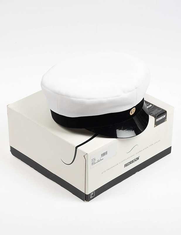 FREDRIKSON ylioppilaslakki, 55 - Päähineet - 10105206131 - 2