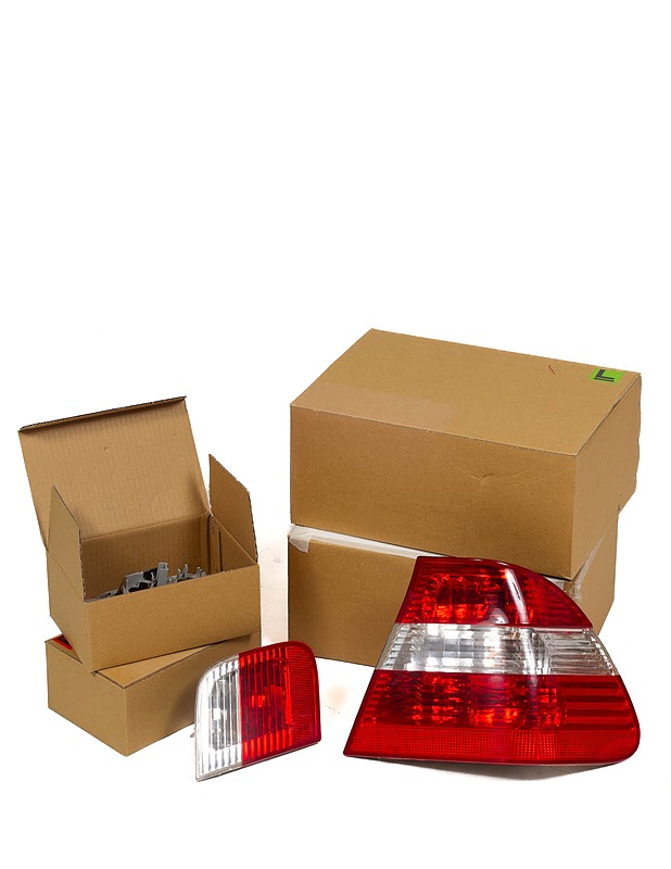 BMW 3 SERIES E46 auton takavalot, 4 osaa - Muu elektroniikka - 10105230151 - 0