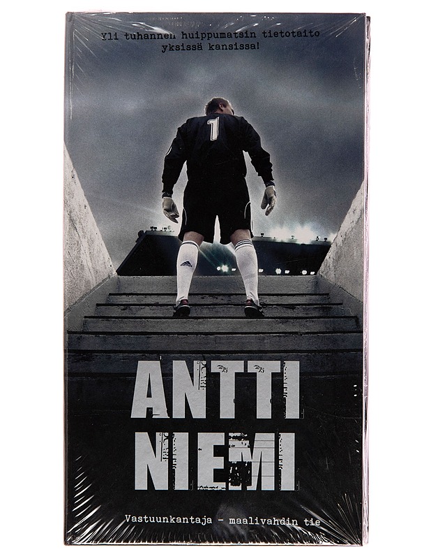 Antti Niemi: Vastuunkantaja - Maalivahdin Tie - DVD - DVD-elokuvat - 10105231995 - 0