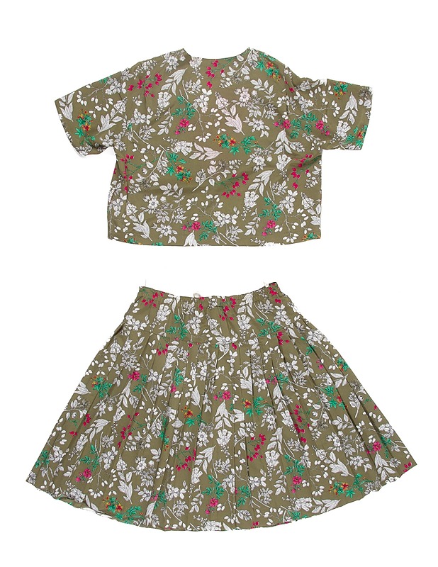 HARDOB paita ja hame, 44 - The Most Wanted vaatteet ja asusteet - 10105243631 - 1