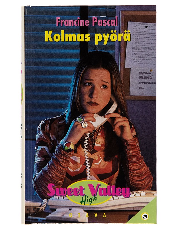 Kolmas pyörä - Kate William - Nuorten kirjat - 10105248199 - 0