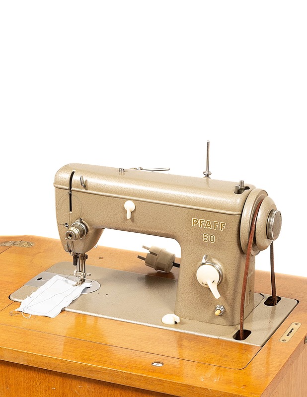 PFAFF-60 ompelukone - Kodinkoneet - 10105248599 - 1