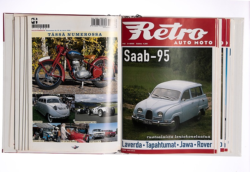 14 kpl Retro Auto moto - lehteä kansiossa, vuodet 2000-2015 - Lehdet - 10105249744 - 2