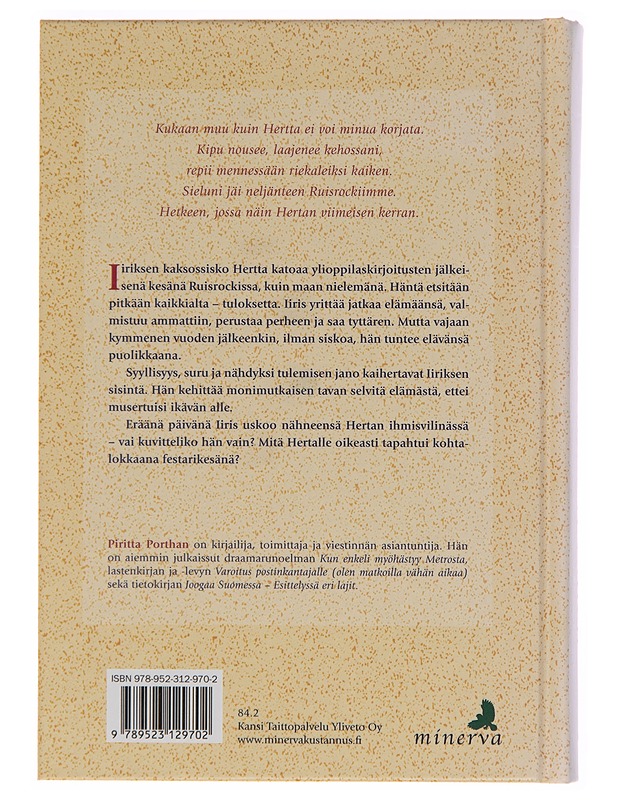 Meitä oli kaksi : romaani - Piritta Porthan - Romaanit ja novellit - 10105252900 - 1
