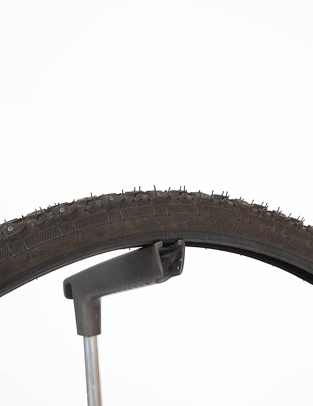 SUOMI Tyres Winter W240 nastarengas, 28" - Erikoispyörät - 10105257844 - 1