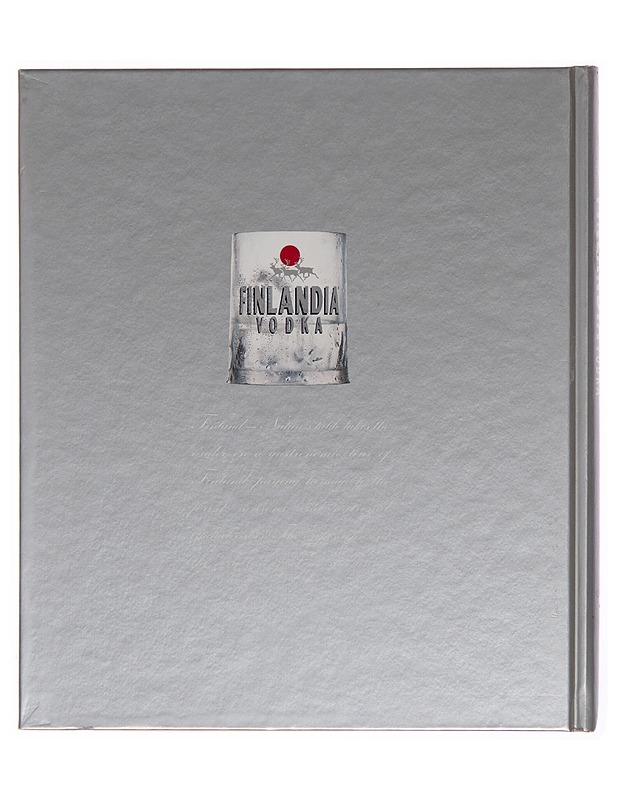 Finland : nature's table - Tiia Koskimies - Harrastekirjat - 10105261920 - 1