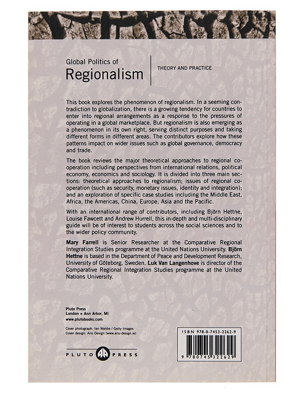 Global politics of regionalism : theory and practice - Mary Farrell - Tietokirjat - 10105262021 - 1