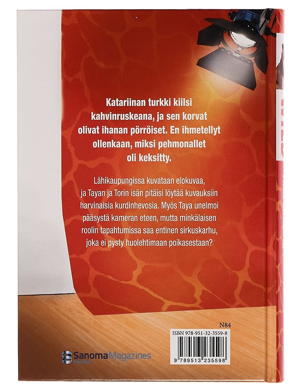 Yhtä sirkusta - Lucy Courtenay - Nuorten kirjat - 10105262910 - 1