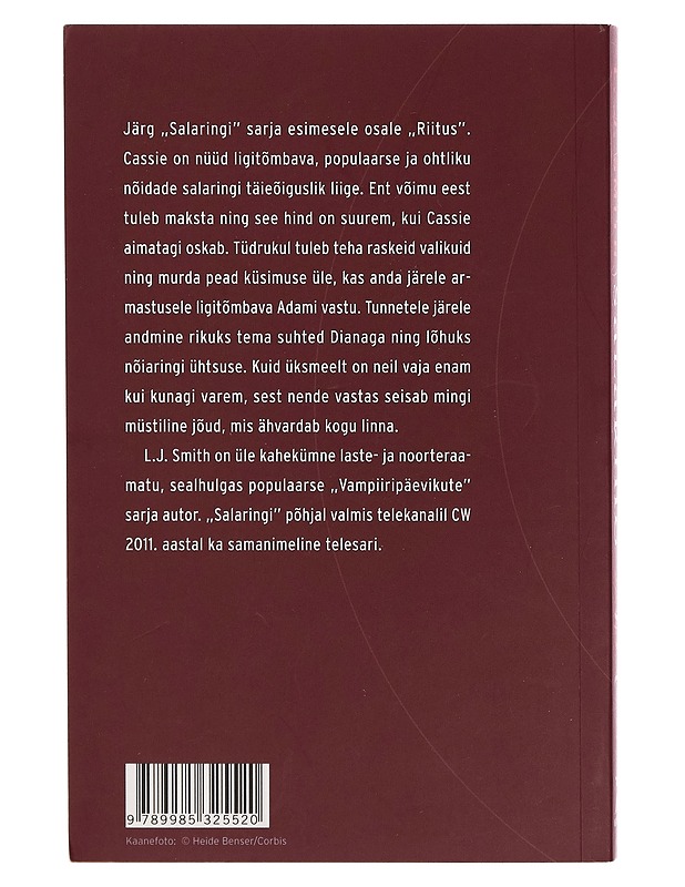 Salaring ; Vang - L.J Smith - Romaanit ja novellit - 10105265496 - 1