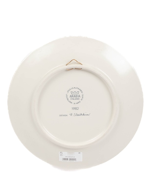 ARABIA joululautanen, 1982 - Designsuosikit - 10105266786 - 1