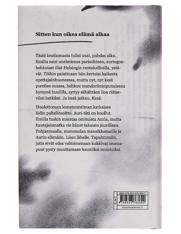 Kunnes kukkivat puut - Elina Annola - Romaanit ja novellit - 10105267632 - 1