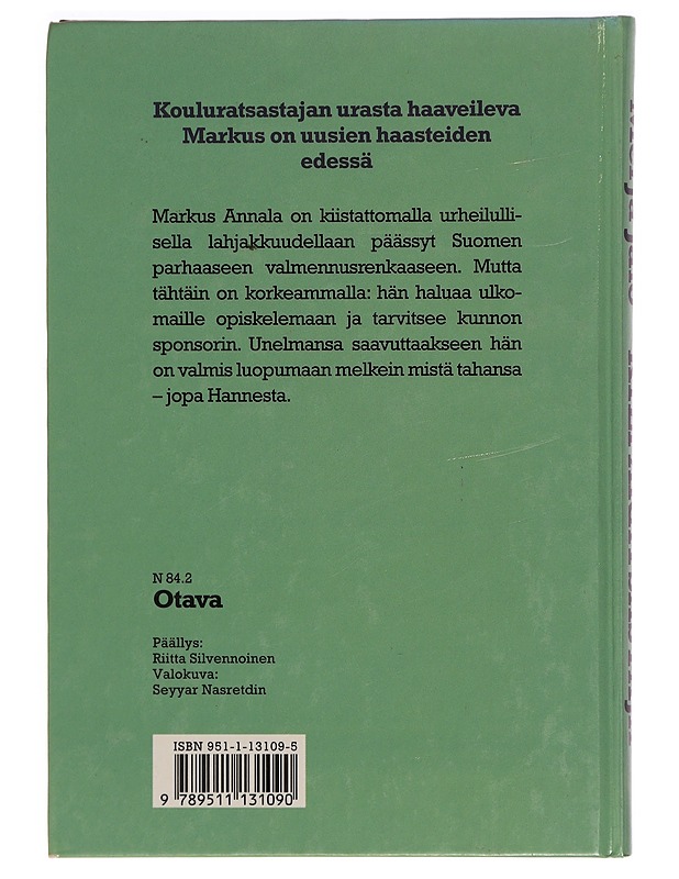 Kilparatsastaja - Merja Jalo - Nuorten kirjat - 10105274672 - 1
