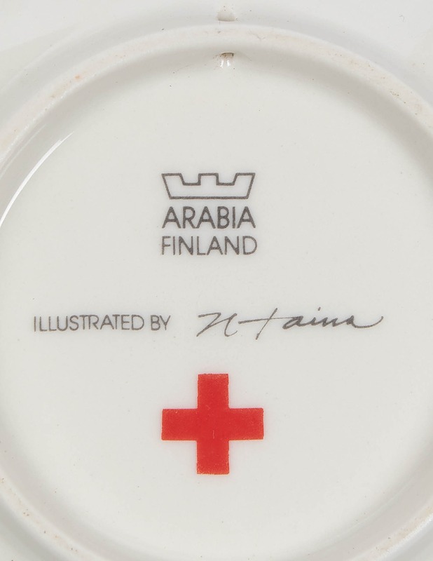 ARABIA Uppo-Nalle seinälautanen - Designsuosikit - 10105281520 - 1