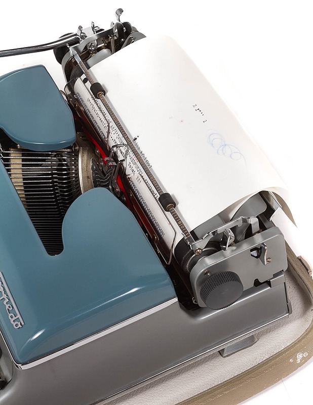 TORPEDO mekaaninen kirjoituskone kantolaukulla - Muut urheiluvälineet ja vapaa-aika - 10105292130 - 3