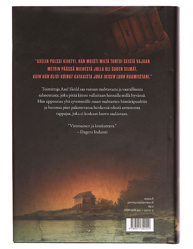 Kahdeksantoista - Anton Berg - Romaanit ja novellit - 10105292533 - 1