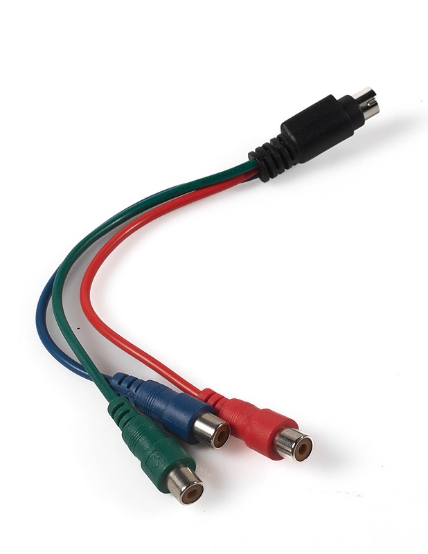 S-video-RCA RGB -adapteri - Muu elektroniikka - 10105298790 - 1