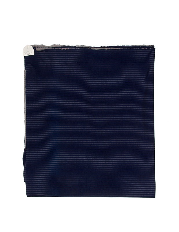 Vaatetuskangas, 180 x 320 cm, II laatu - Kankaat - 10105300452 - 0