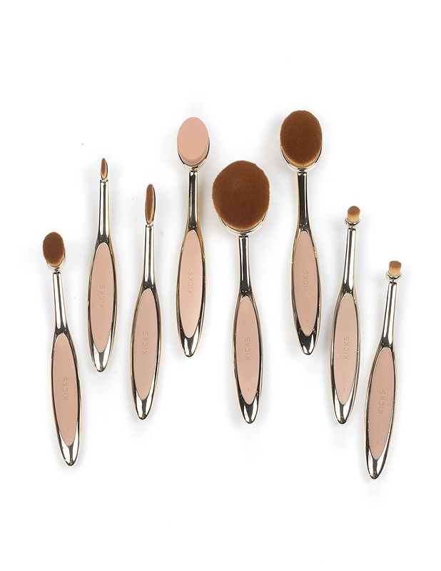 KICKS Oval Brush Kit meikkisivellinsarja - Muut urheiluvälineet ja vapaa-aika - 10105300517 - 1