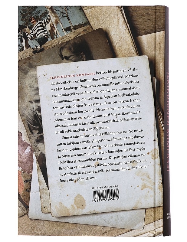 Ilkikurinen kompassi : suunnistusta monen kulttuurin poluilla - Flinckenberg-Gluschkoff, Marianna - Elämäkerrat ja muistelmat - 10105303749 - 1