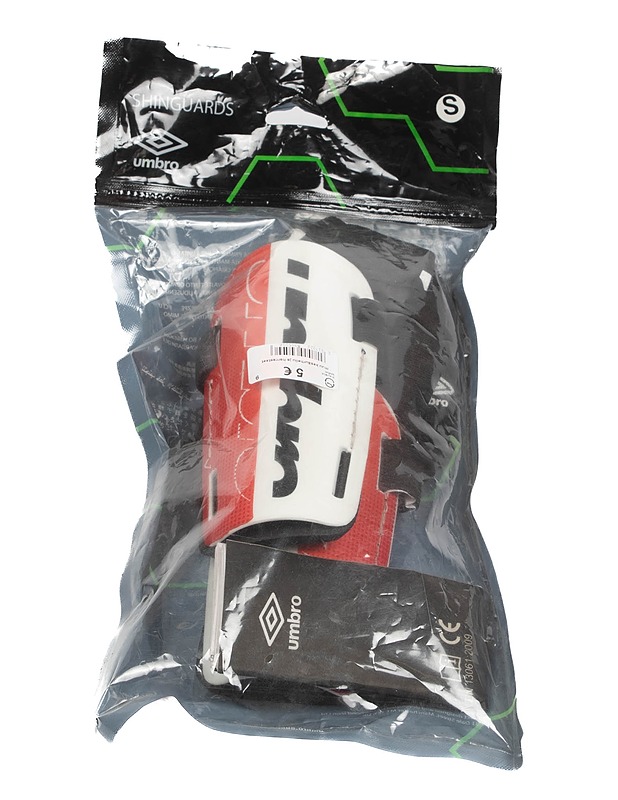 UMBRO lasten säärisuojat S-koko - Muut urheiluvälineet ja vapaa-aika - 10105305609 - 0