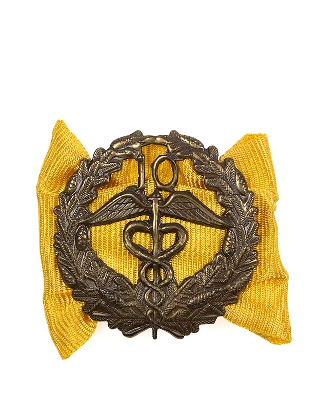 Kauppakamarin 10 v ansiomerkki ja pinssi - Korut - 10105308496 - 1