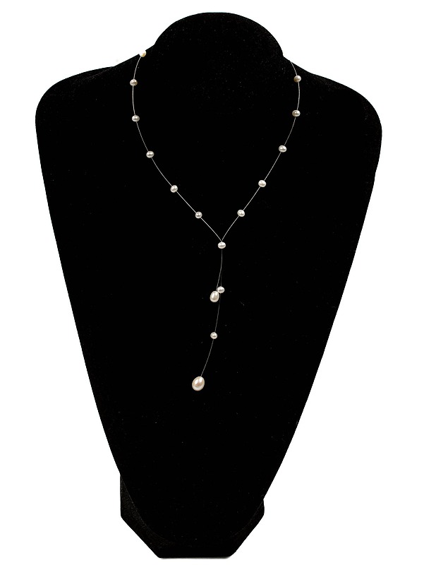 Helmikaulakoru - Korut - 10105309546 - 0