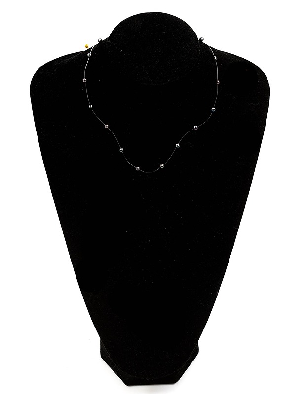 Helmikaulakoru - Korut - 10105309555 - 0