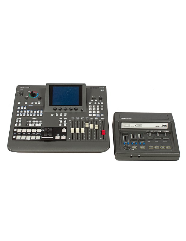 PANASONIC AG-MX70 AV-mixeri ja HAMA AV Processor 126 ohjain - Muu elektroniikka - 10105310415 - 0