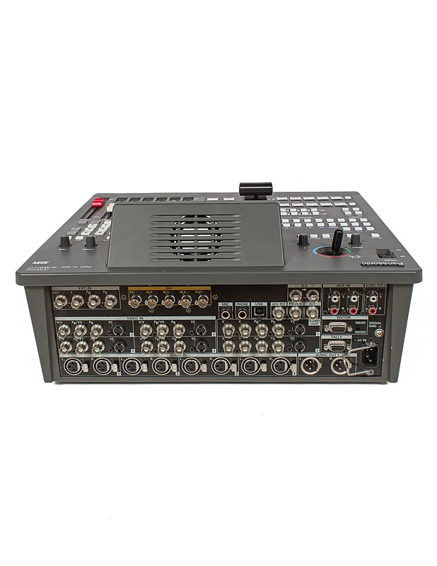 PANASONIC AG-MX70 AV-mixeri ja HAMA AV Processor 126 ohjain - Muu elektroniikka - 10105310415 - 3