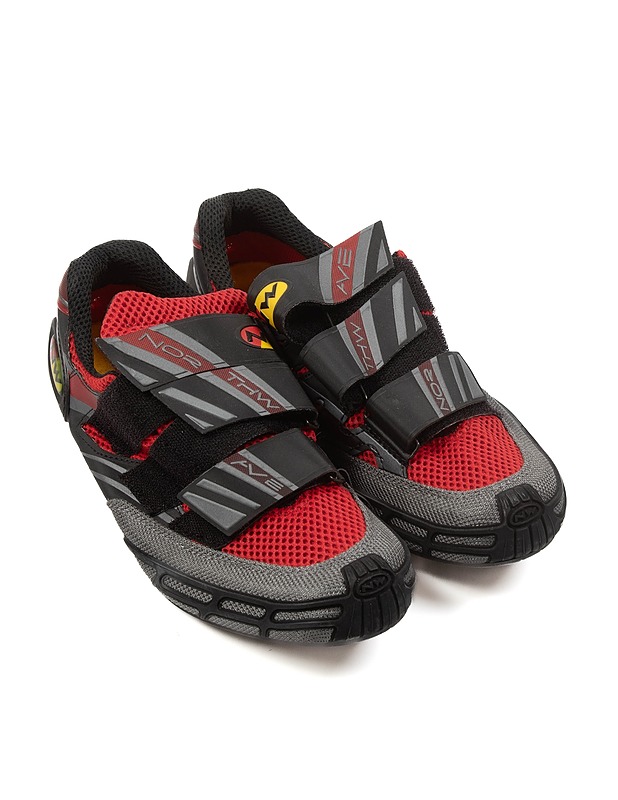 NORTHWAVE Revolution pyöräilykengät - Muut urheiluvälineet ja vapaa-aika - 10105313018 - 0