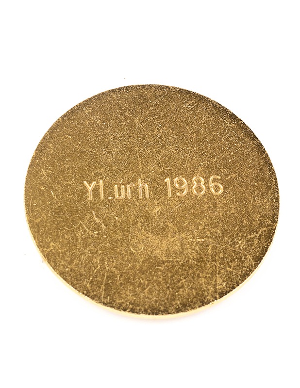PYTE Pankkiurheilun yhteistoimintaelin 1986 yleisurheilu mitali - Koriste-esineet - 10105315668 - 1