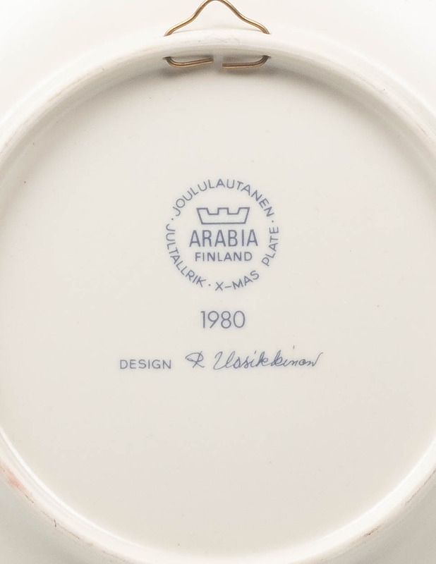 ARABIA Joululautanen 1980 - Designsuosikit - 10105316022 - 2