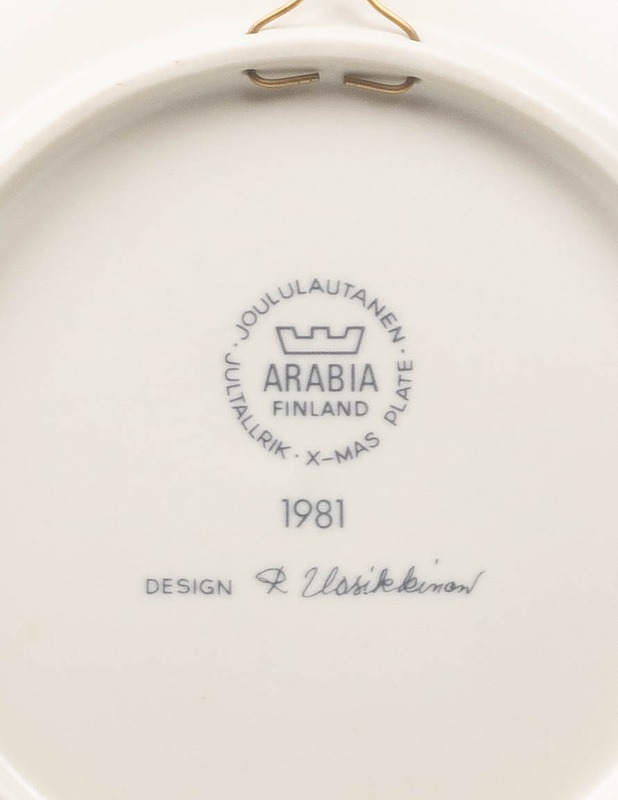 ARABIA Joululautanen 1981 - Designsuosikit - 10105316029 - 2