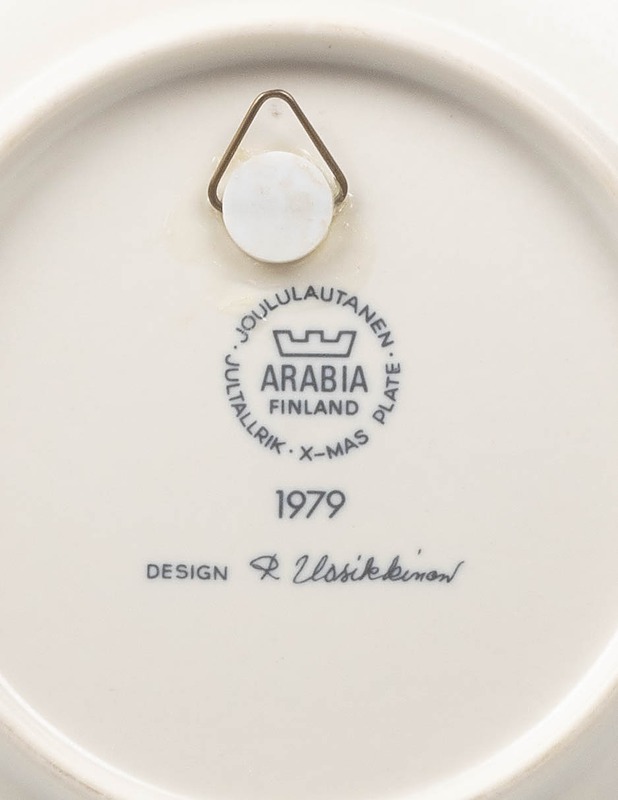 ARABIA Joululautanen 1979 - Designsuosikit - 10105316034 - 2