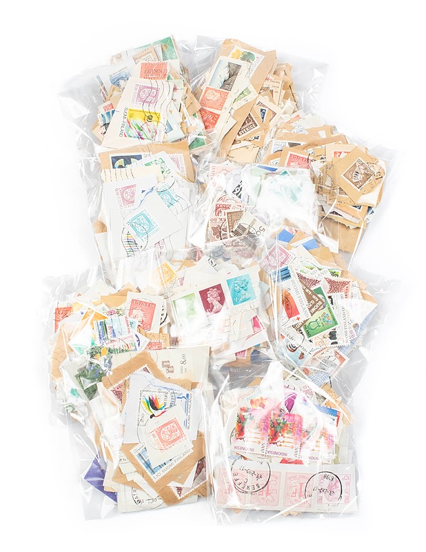 Postimerkit, 30 g - Askartelu - 10105319513 - 0
