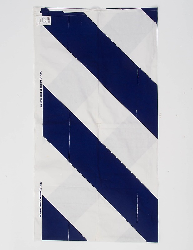 Itseommeltu pöytäliina, 130 x 250 cm, II laatu - Pöytäliinat - 10105320761 - 0