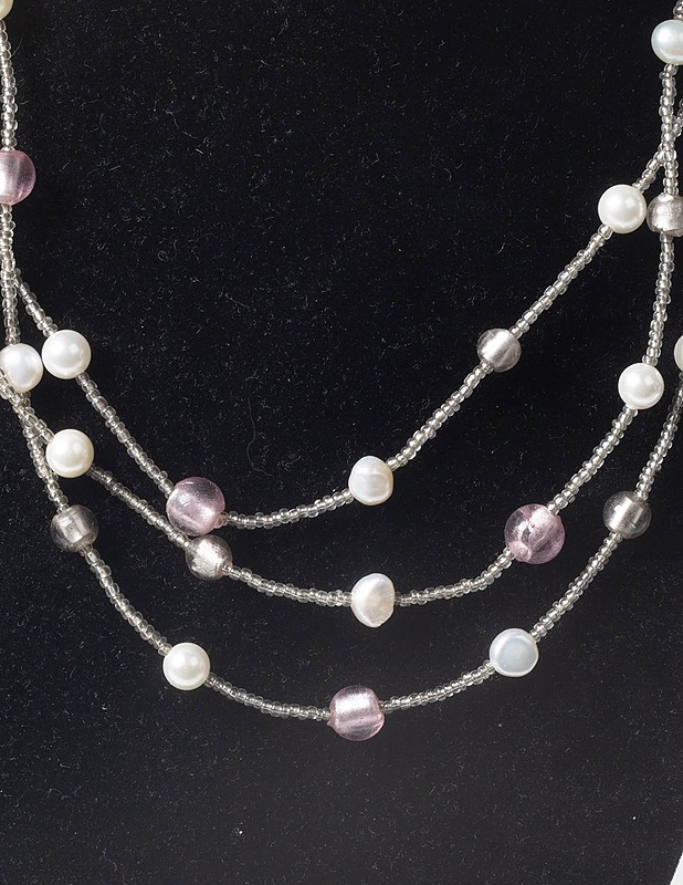 Helmikaulakoru - Korut - 10105322534 - 1