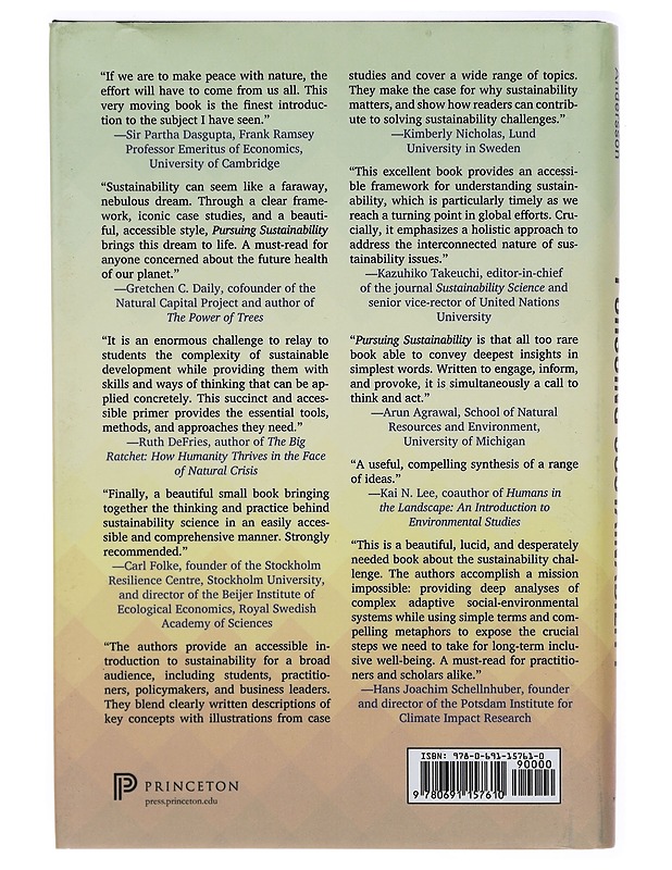 Pursuing sustainability : a guide to the science and practice - Tietokirjat ja oppaat - 10105323187 - 1