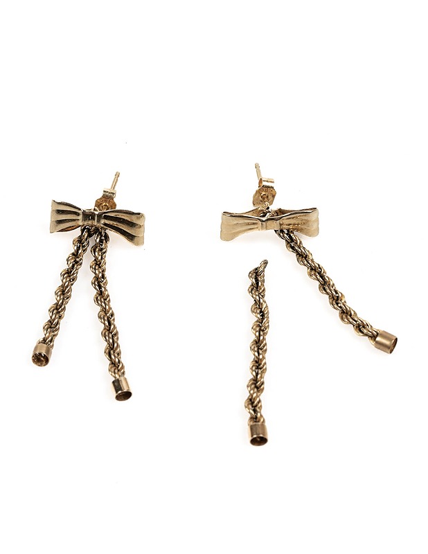 SUOMEN KORUTUONTI OY kultaiset korvakorut tappikiinnityksellä - II-laatu - Korut - 10105330987 - 0