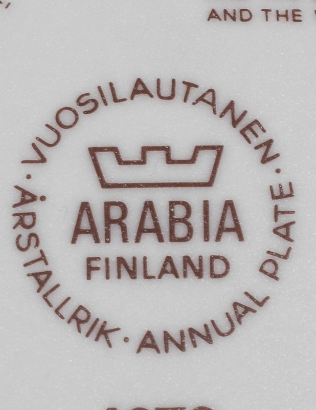 ARABIA Kalevala vuosilautanen 1979 - Designsuosikit - 10105331156 - 3