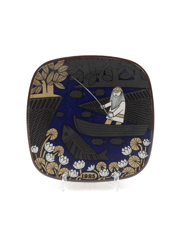 ARABIA Kalevala vuosilautanen 1985 - Designsuosikit - 10105331173 - 0