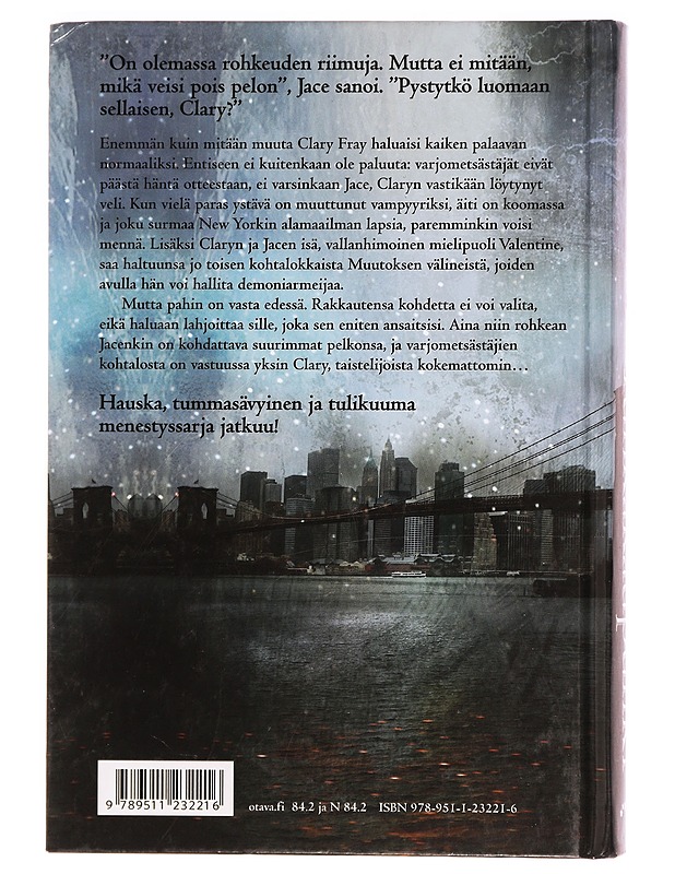 Varjojen kaupungit - Romaanit ja novellit - 10105331515 - 7