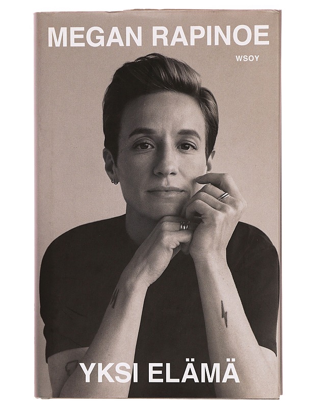 Yksi elämä : Megan Rapinoen tarina - Rapinoe, Megan - Elämäkerrat ja muistelmat - 10105331790 - 0