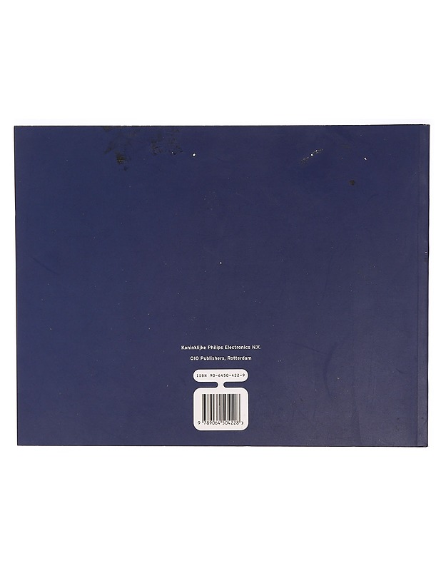 New nomads : an exploration of wearable electronics by Philips - Eves, David - Tietokirjat ja oppaat - 10105334384 - 1