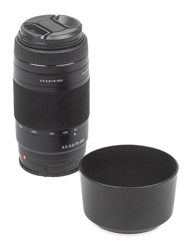 SONY SA75300 Objektiivi + linssisuojat + vastavalosuoja - Muu elektroniikka - 10105334892 - 0